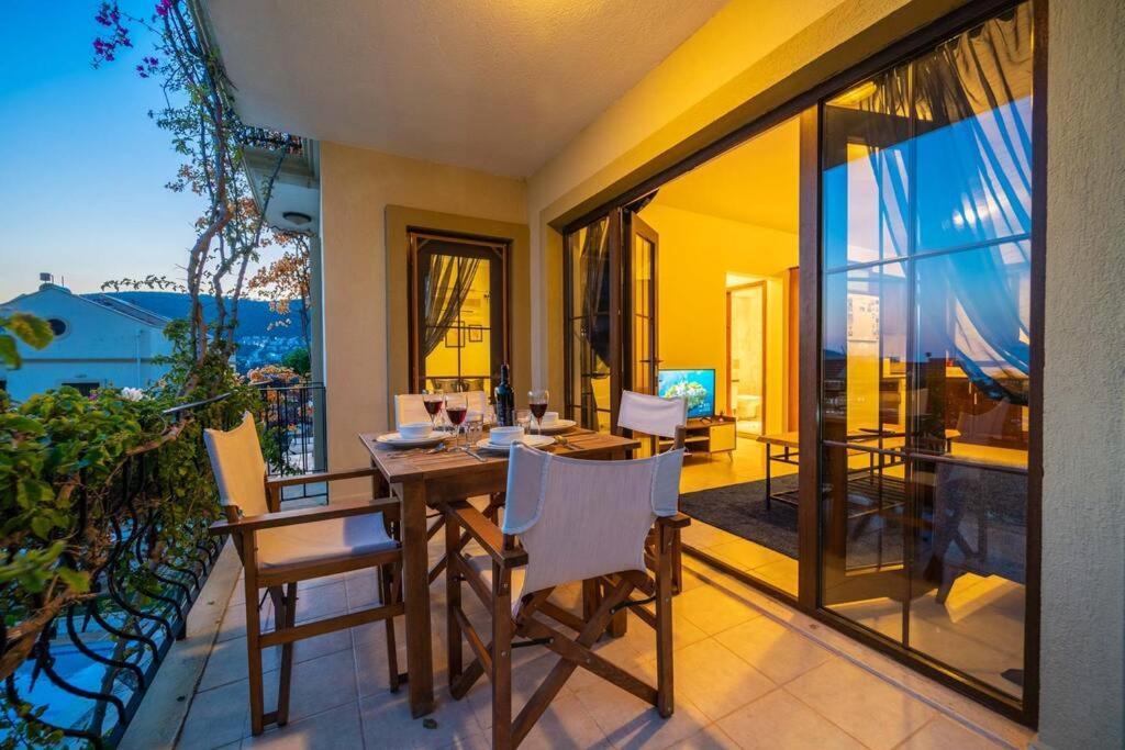 Azure Apartment With Sea View In Καλκάν Εξωτερικό φωτογραφία