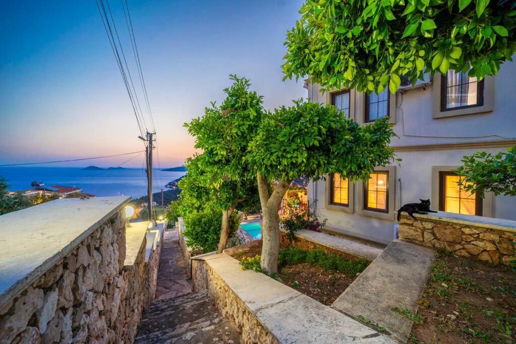 Azure Apartment With Sea View In Καλκάν Εξωτερικό φωτογραφία