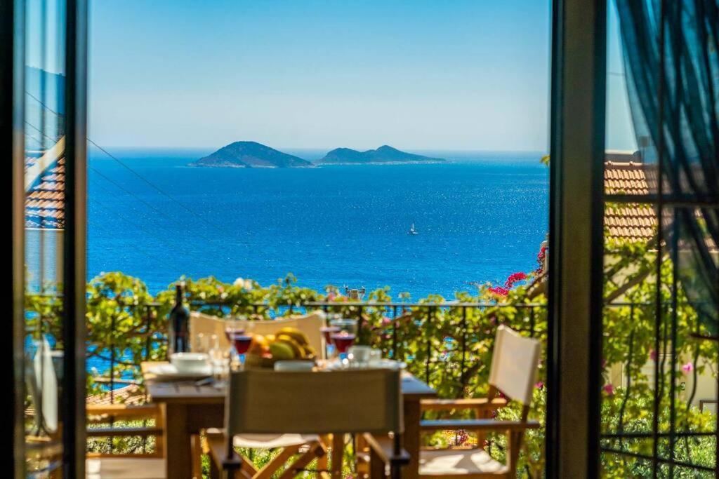 Azure Apartment With Sea View In Καλκάν Εξωτερικό φωτογραφία