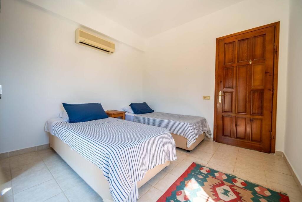 Azure Apartment With Sea View In Καλκάν Εξωτερικό φωτογραφία